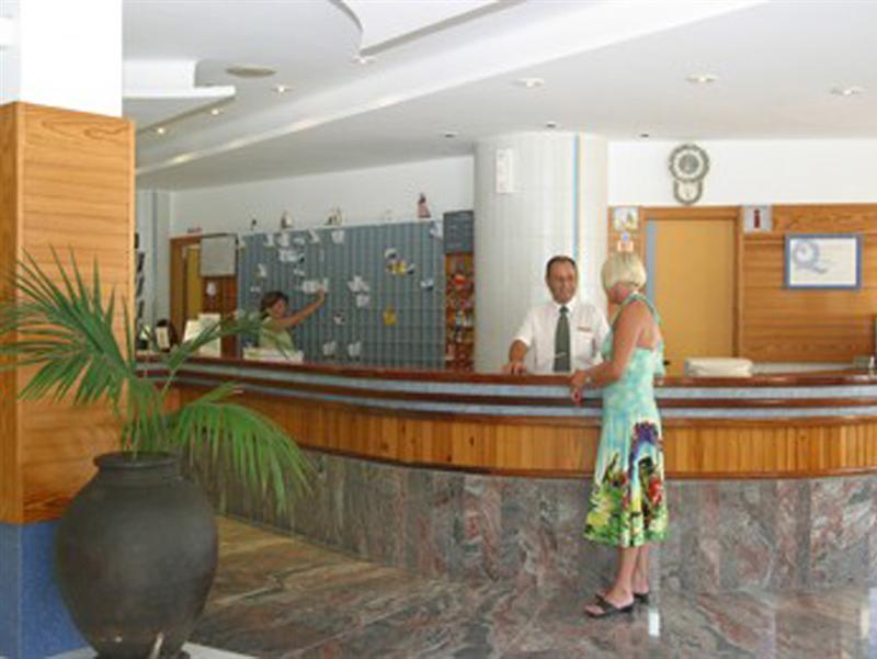Invisa Ereso All Inclusive Es Canar (Ibiza) Interior foto